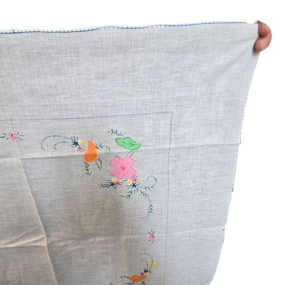 Vintage Embroidered Linen Tablecloth & Napkins Set With Floral Design JJ3968 - Picture 6 of 10